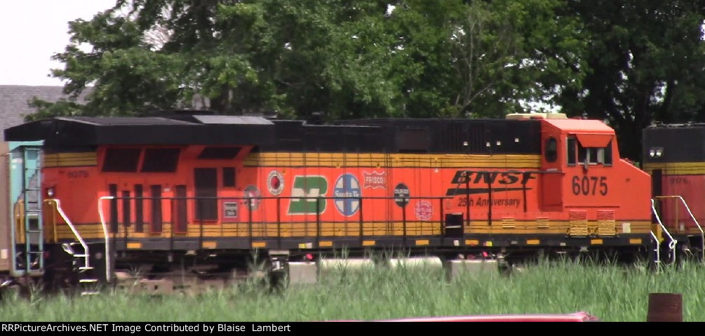 BNSF 6075